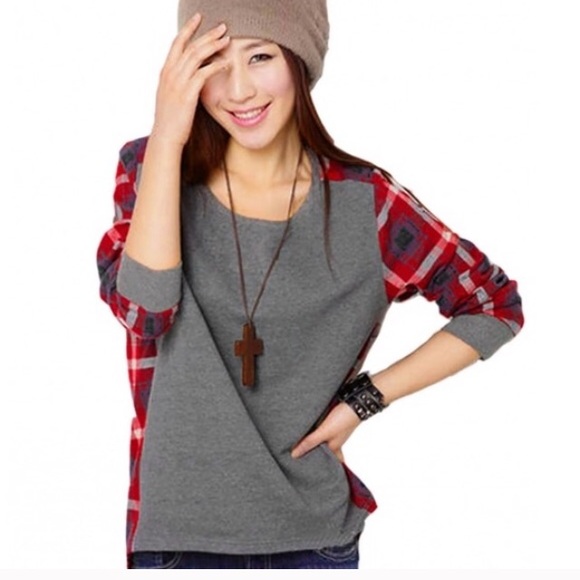 Red and Gray Flannel Back Long Sleeve Top. - Picture 5 of 7